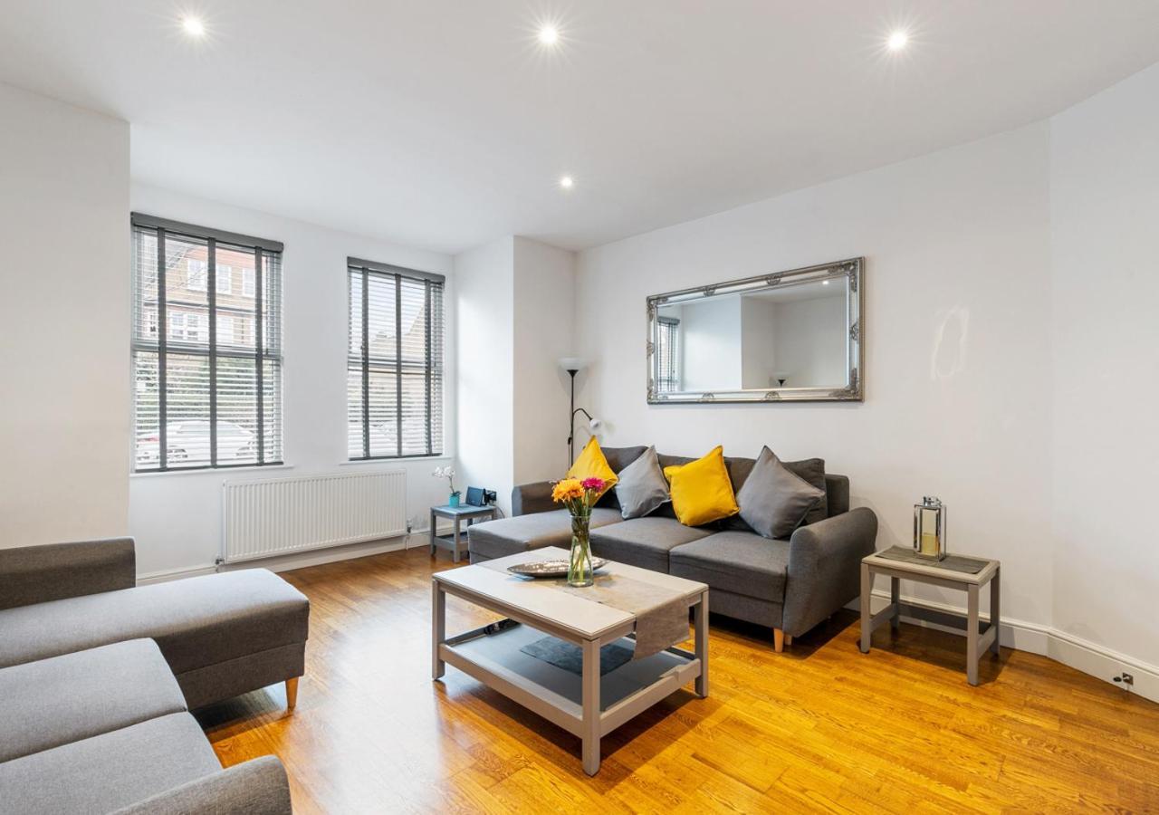 Two Bed Flat In Bush Hill Park Leilighet Enfield Eksteriør bilde