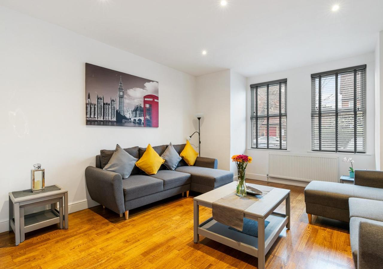 Two Bed Flat In Bush Hill Park Leilighet Enfield Eksteriør bilde