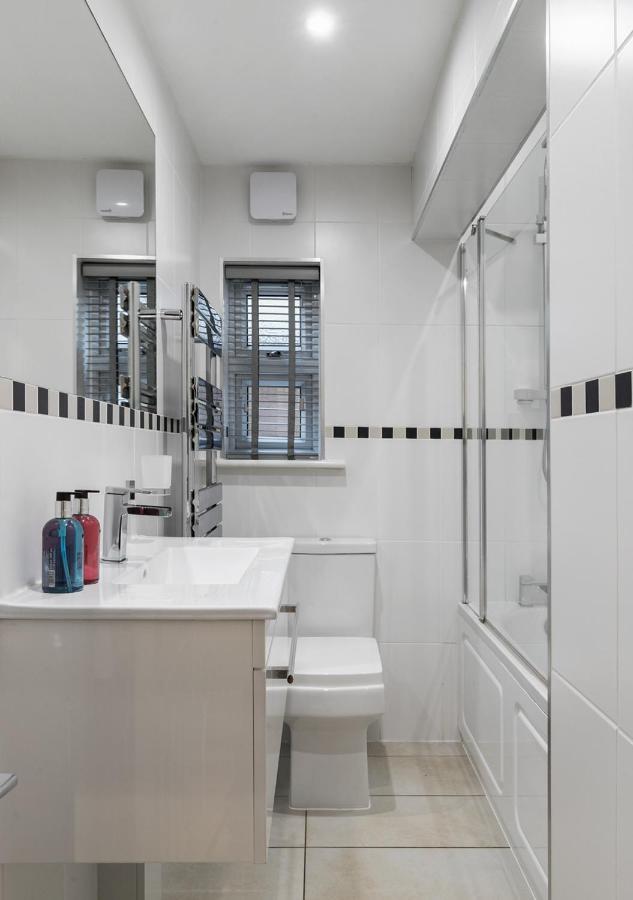 Two Bed Flat In Bush Hill Park Leilighet Enfield Eksteriør bilde